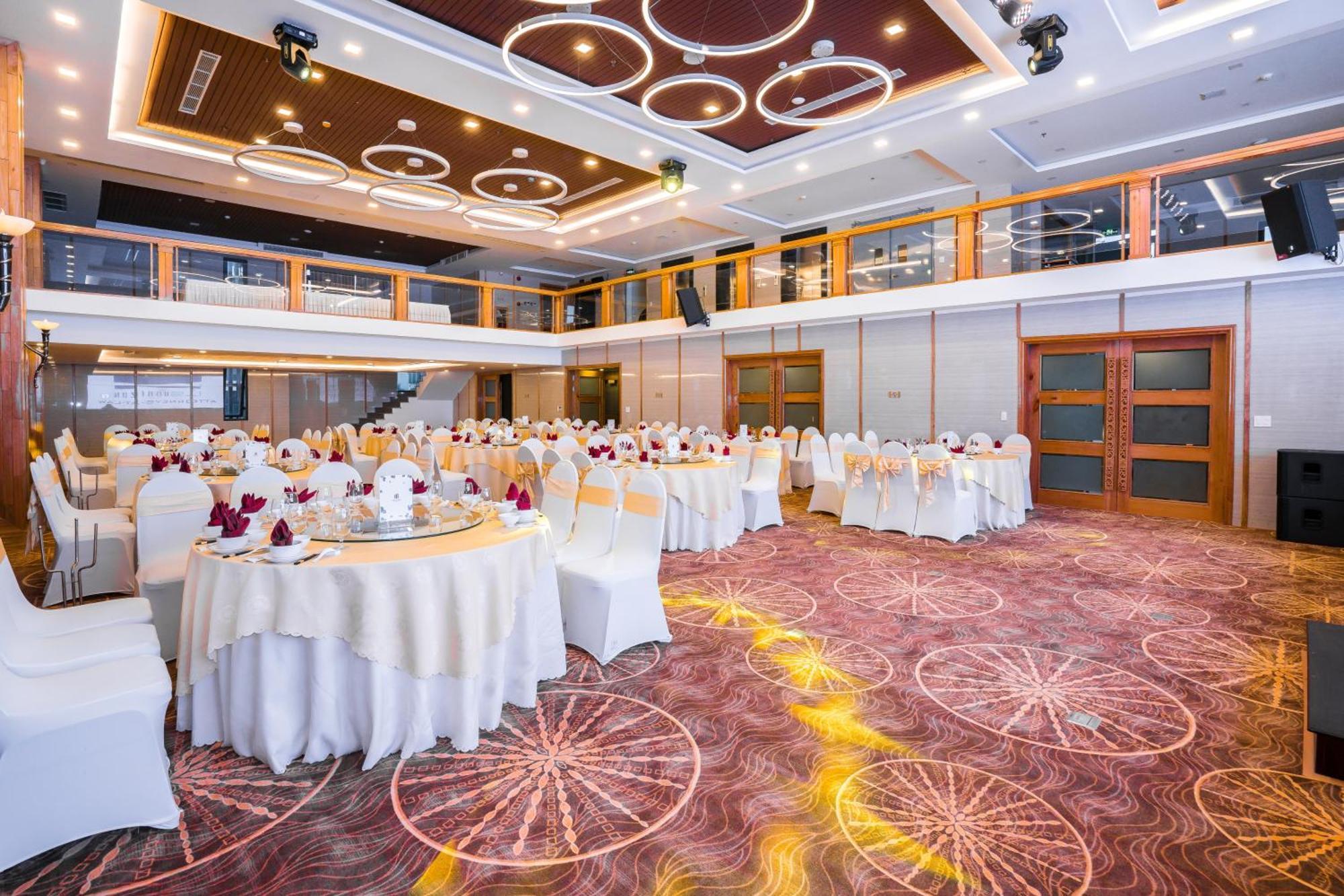 Nhu Minh Plaza Danang Hotel Esterno foto